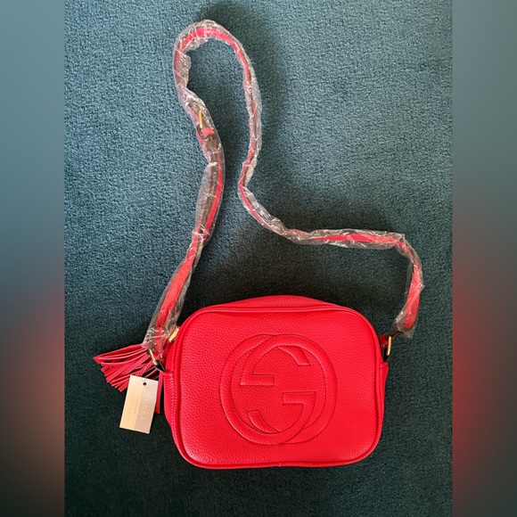 NWOT Inspired Fashion Red Crossbody Bag - Picture 2 of 10